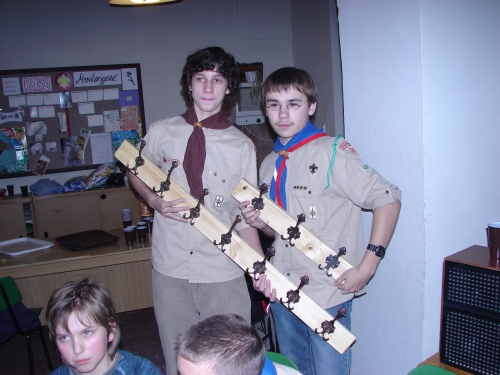 TDČ družiny medvědů - vysoce funkční věšáky